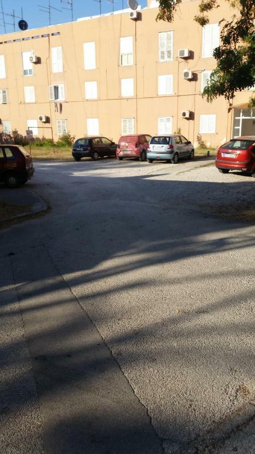 Apartment Lily Задар Екстериор снимка