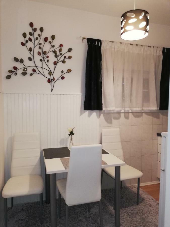 Apartment Lily Задар Екстериор снимка